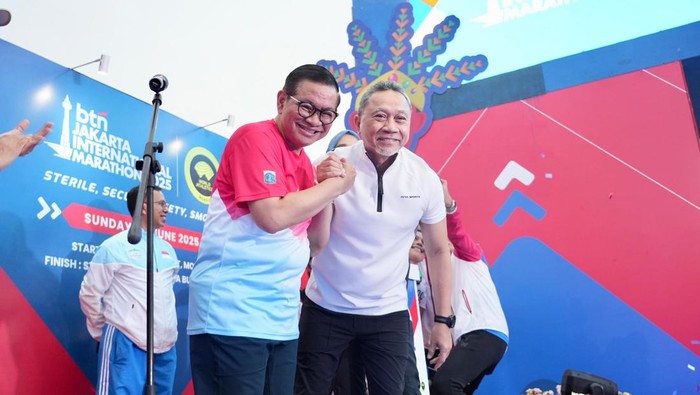 Zulhas Apresiasi Jakarta International Marathon: Sehat Tak Bisa Diwakilkan