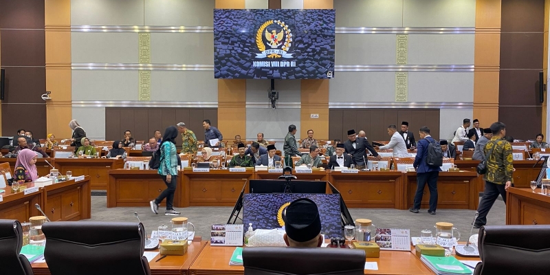 RDP Dengan Komisi VIII, Sri Mulyani cuma Kasih Kemenag Rp75,2 Triliun, Turun 4,25 Persen