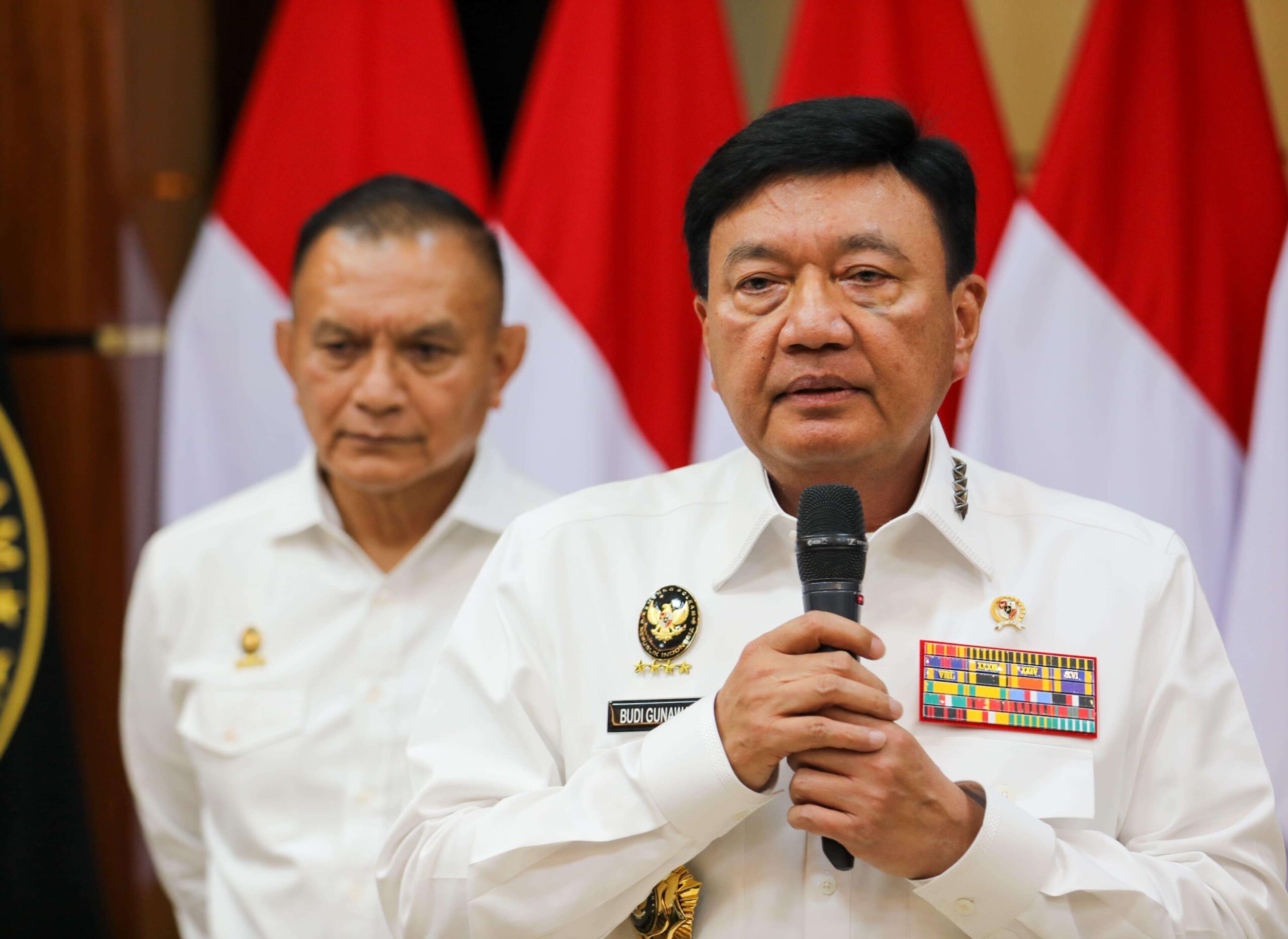 Pemerintah Tutup Sementara Gunung Rinjani