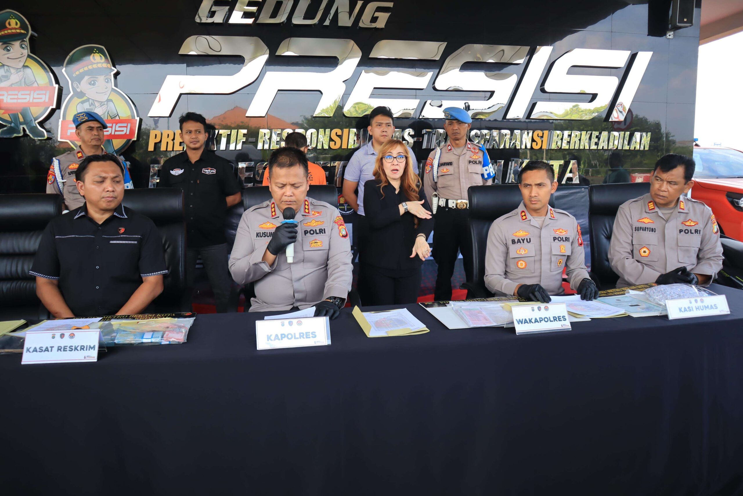 Polres Bekasi Tangkap Pelaku Penipuan Kontrakan Fiktif