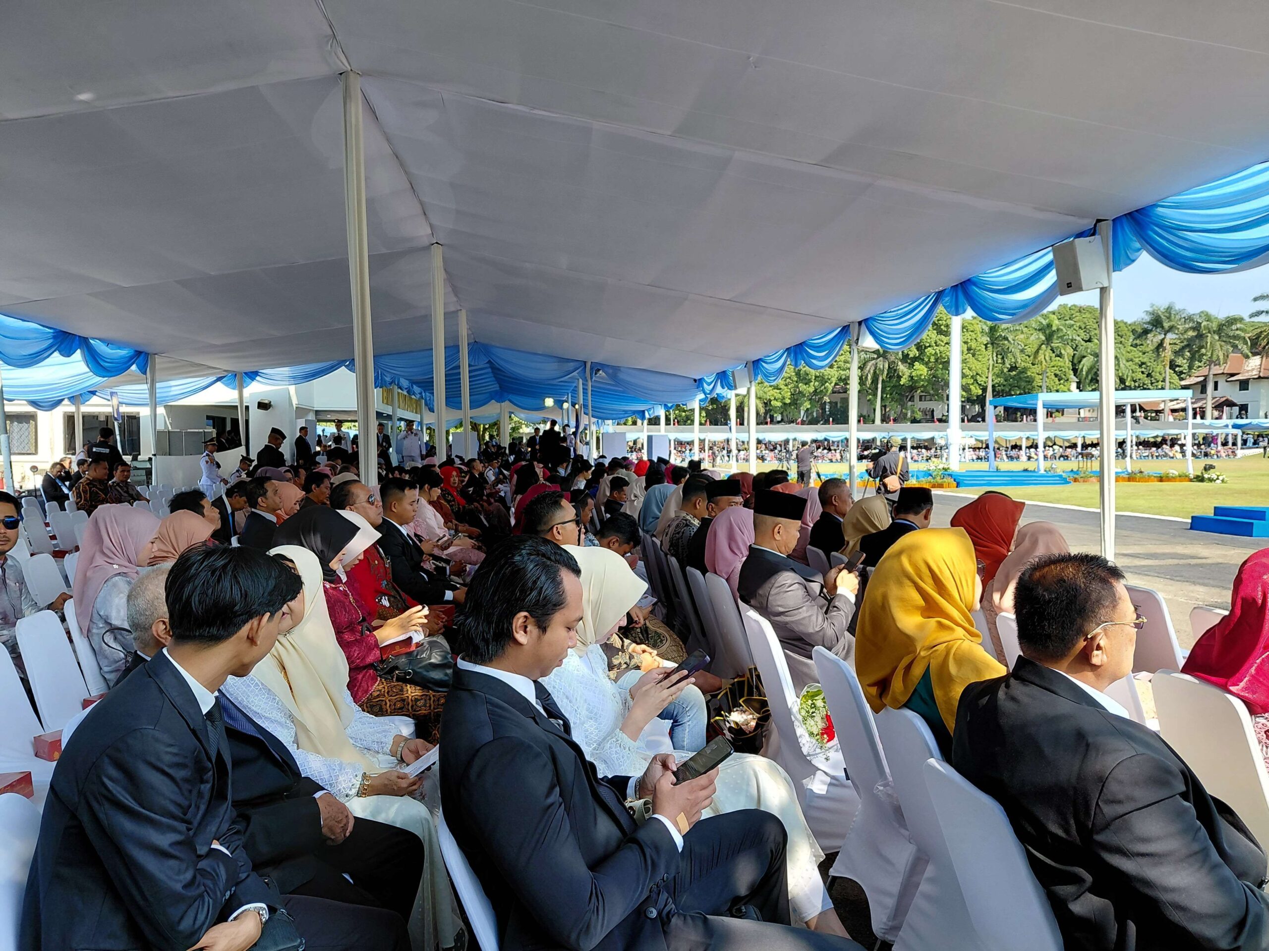 Gantikan Presiden, Mendagri Lantik 1.110 Lulusan IPDN