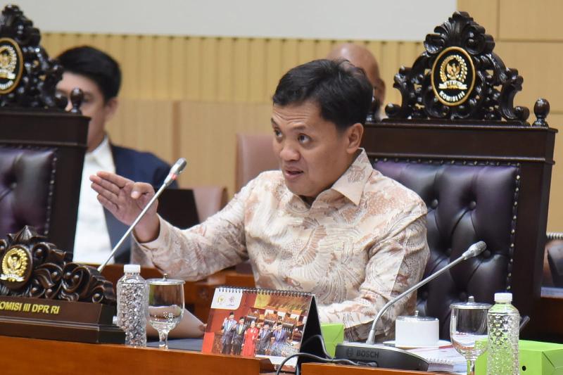 Undang Kembali YLBHI dan Organisasi Advokat, Komisi III: Daripada Demo Lebih Baik RDPU