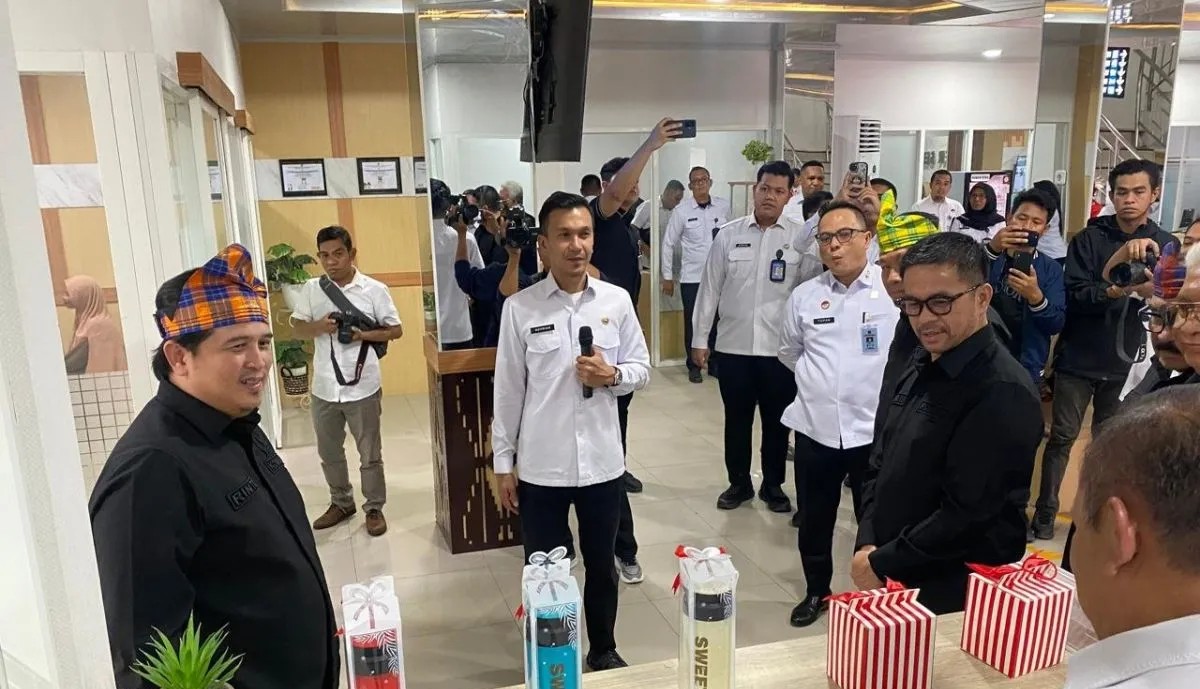 Komisi XIII DPR RI kunjungi Imigrasi Kendari cek pelayanan untuk warga