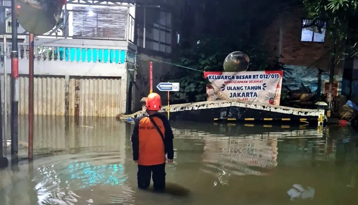 Inilah Lokasi Banjir di Jakarta, 109 RT masih terendam Hingga Pagi ini