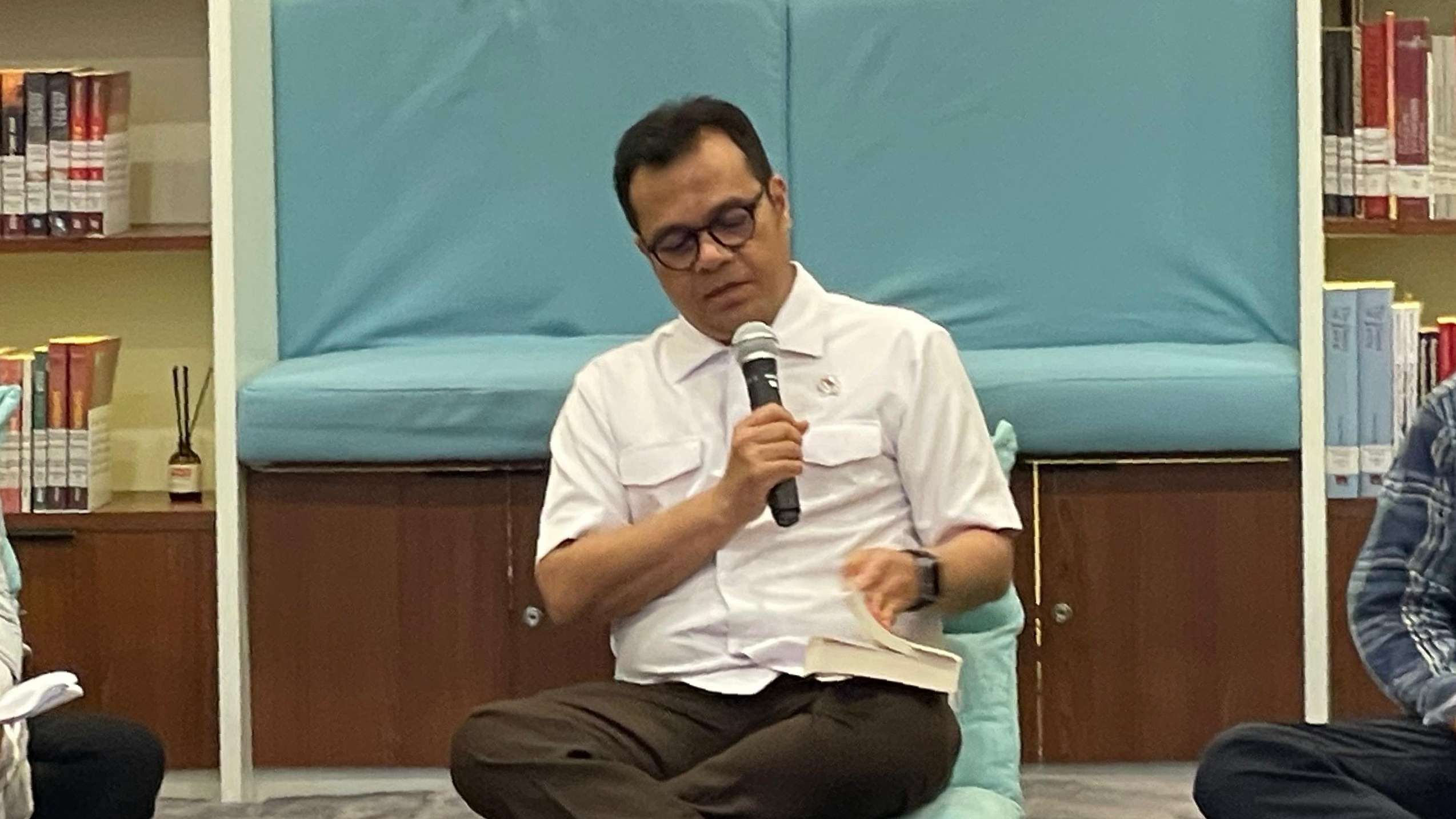 Hasil Karya AI, Wamenkomdigi: Super Realistis