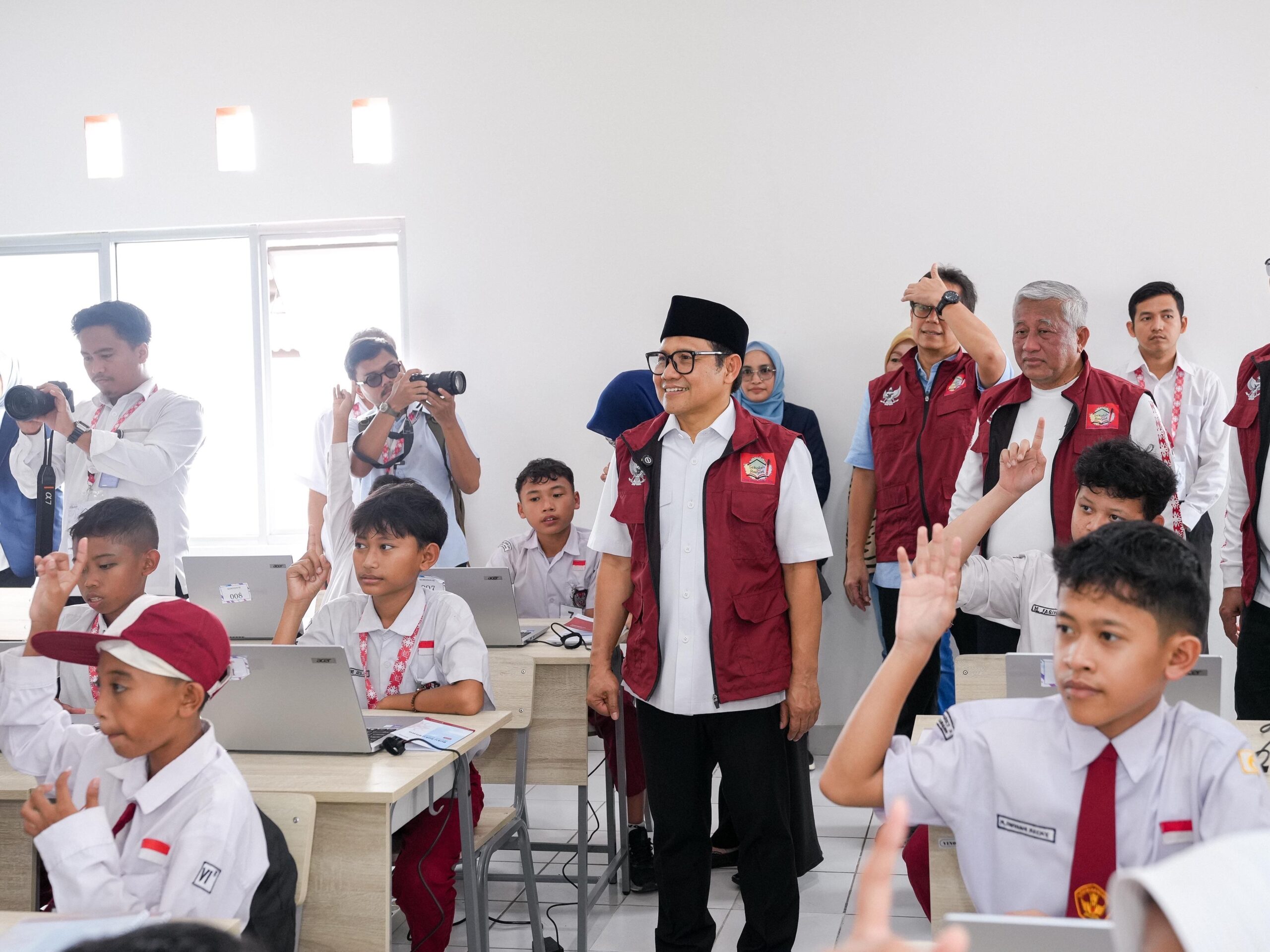 Menko Muhaimin: Ratusan Sekolah Rakyat Siap Diresmikan