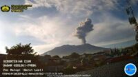 Gunung Marapi Alami Erupsi Rabu Pagi, Ini Data-Datanya