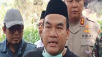 Bupati Blora Arief Rohman bersama Forkopimda saat meninjau lokasi kebakaran sumur minyak masyarakat di Dukuh Gendono, Desa Gandu, Kecamatan Bogorejo