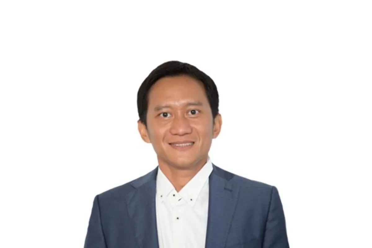 Direktur Utama: Bobby Rasyidin