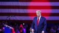 Trump umumkan 'penyelidikan tarif besar-besaran' pada furnitur impor