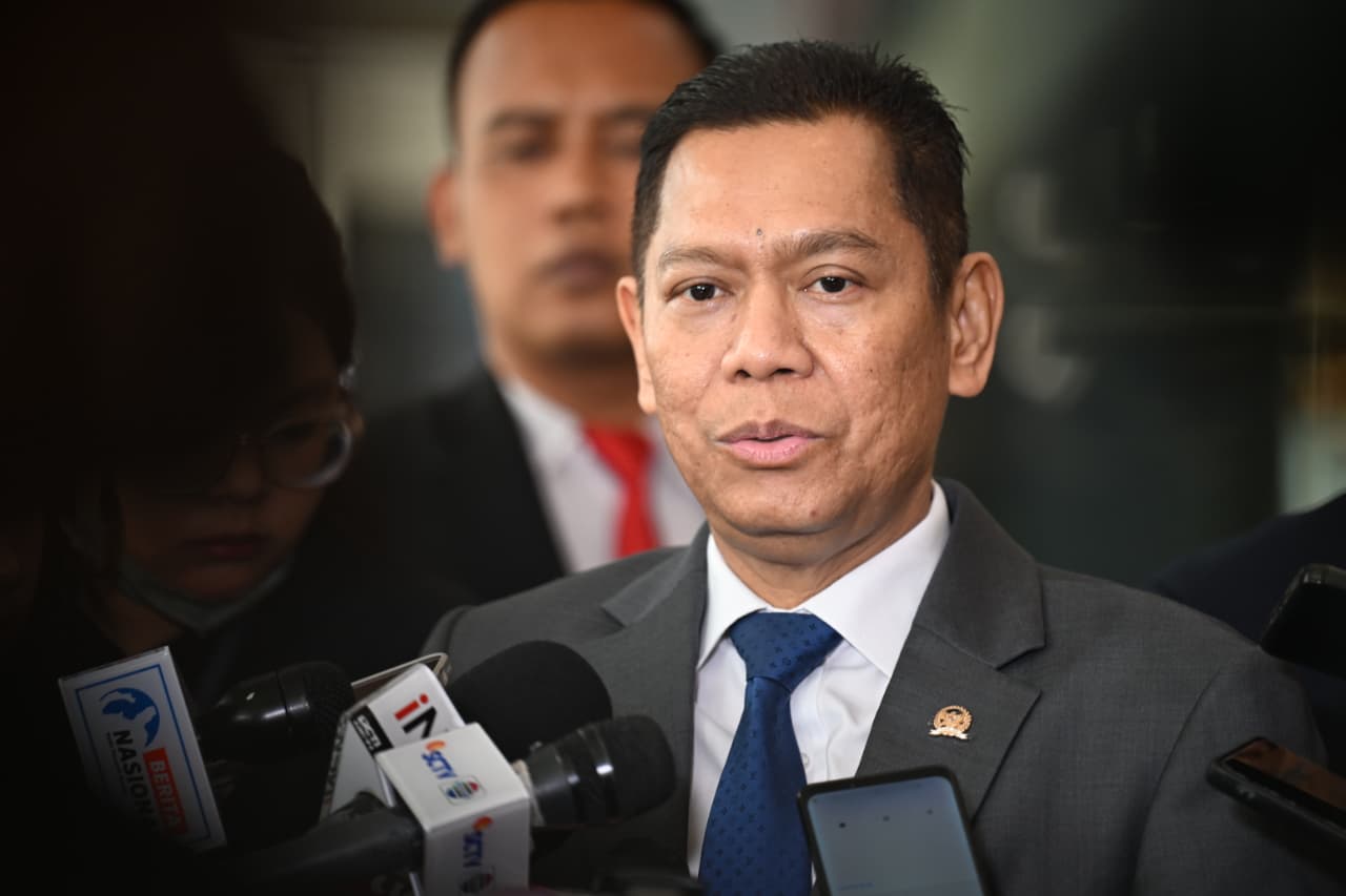 Gaji dan Tunjangan Anggota DPR: Transparansi dan Efisiensi Fasilitas Negara