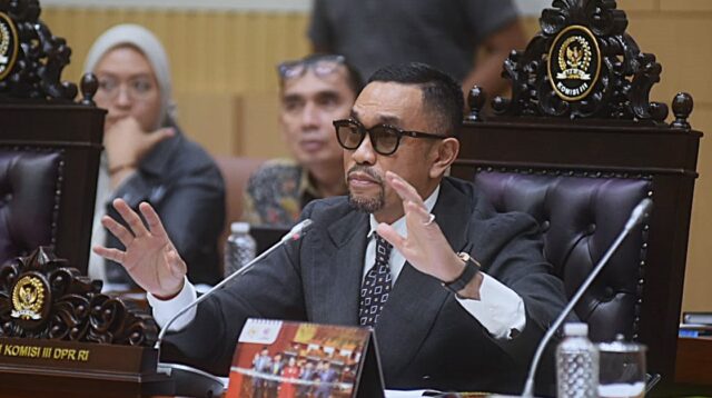 Waka Komisi III DPR Dorong Polri Bongkar Jaringan Judol Hayam Wuruk