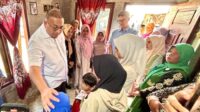 andre-rosiade-1755921111972 Andre Rosiade Beri Bantuan Rp 25 Juta ke 5 Yatim Piatu di Bungtekab Padang