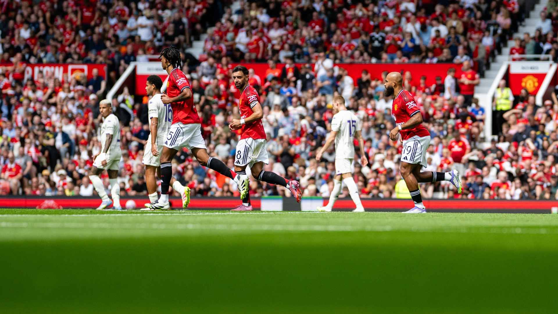 MU Taklukkan Fiorentina 2-1