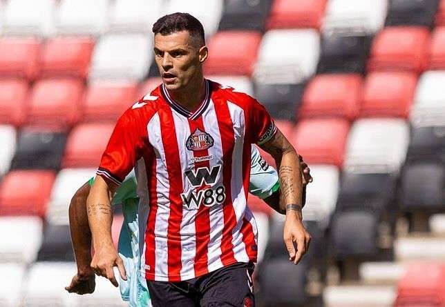 Sunderland Tunjuk Xhaka sebagai Kapten Utama