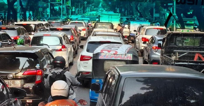Lalu Lintas Sejumlah Ruas Jalan Jakarta Macet Pagi Ini