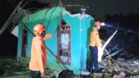 Musala di Bekasi roboh usai diguncang gempa