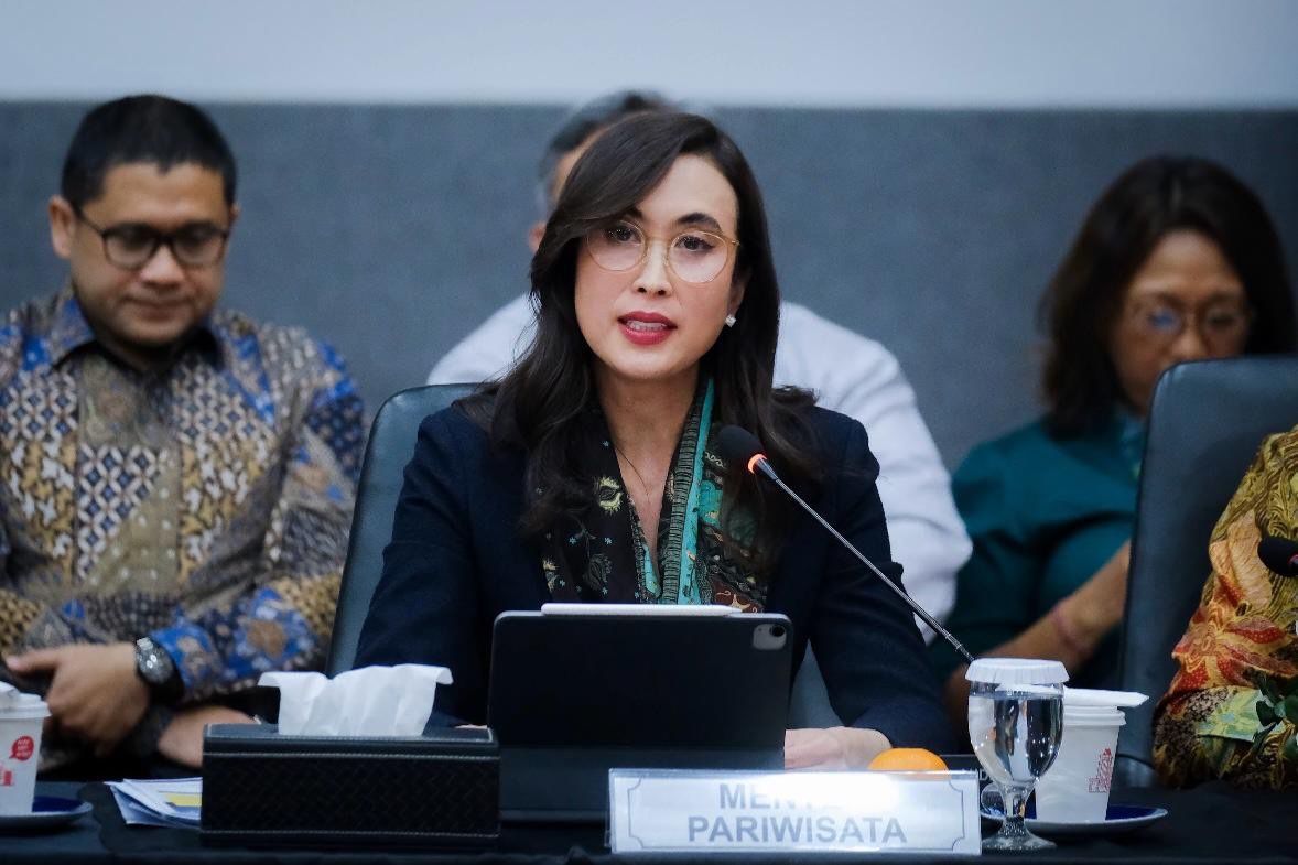 Kemenpar Catat Ratusan Juta Perjalanan Wisatawan 2025