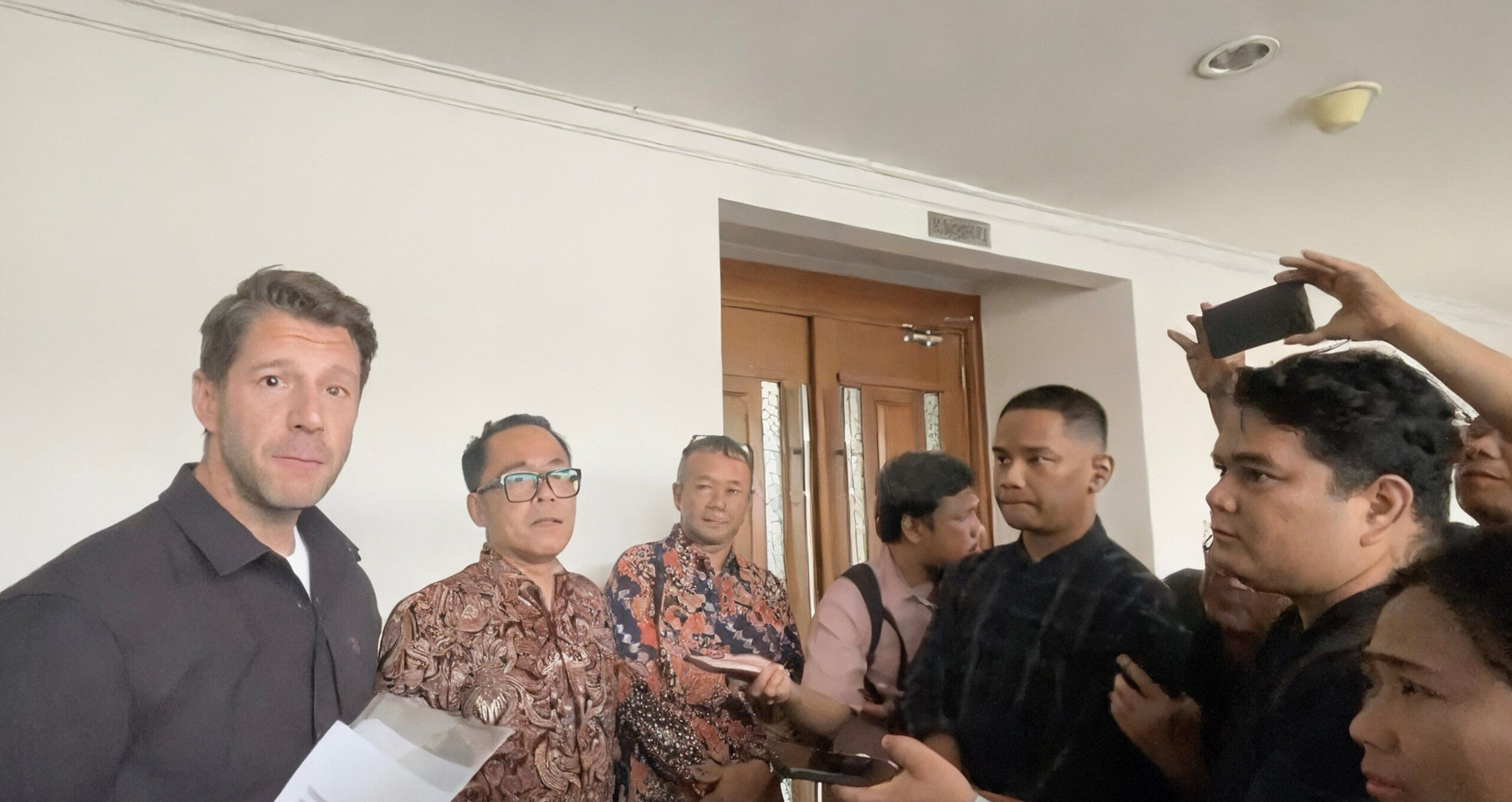 Amer Sports Gugat Pembatalan Merk ke Pengadilan