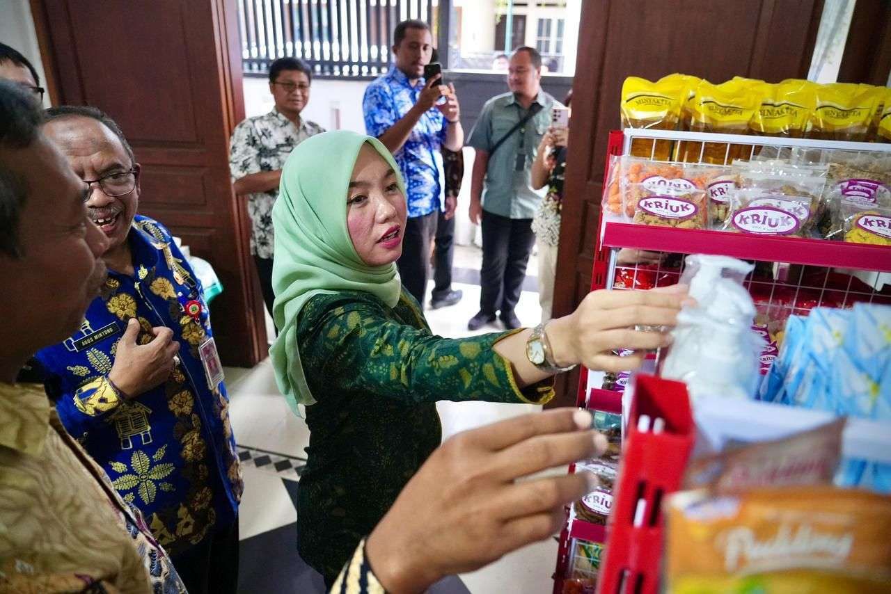 Wamenkop Apresiasi Kopkel Merah Putih Beroperasi dari Rumah