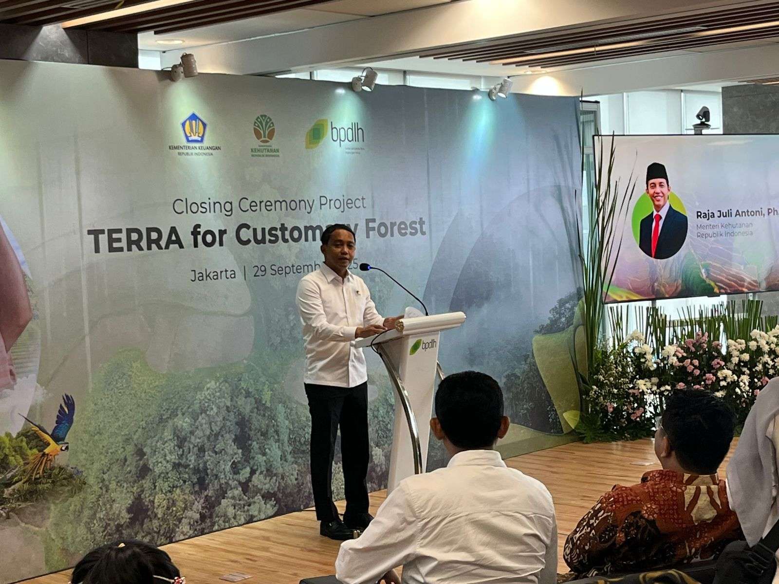 Menhut Soroti Rendahnya Produktivitas KUPS yang Dikelola Masyarakat