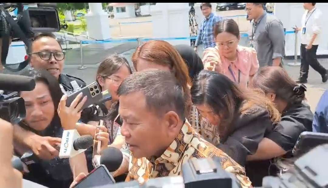 Presiden Panggil Bappisus dan BIN ke Istana