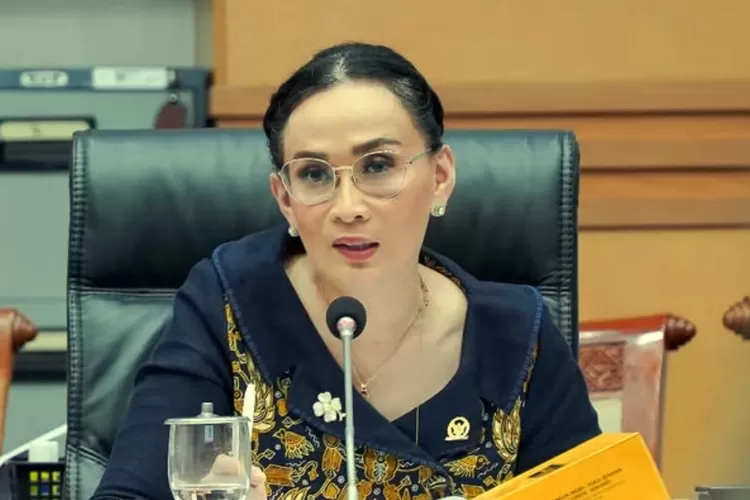 Amelia Anggraini Mengecam Keras Serangan Militer Israel ke Gaza