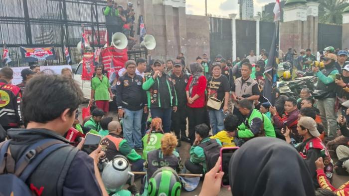 Perwakilan Ojol Temui Pimpinan DPR, Tegaskan Tolak Komisi 10 Persen
