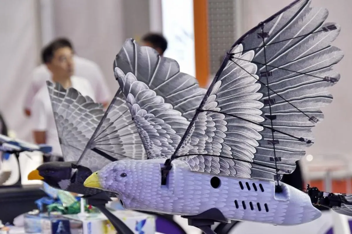 Insinyur China rancang robot inovatif yang lepas landas seperti burung