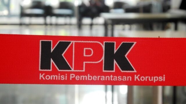 KPK Boyong Bupati Rejang Lebong ke Jakarta