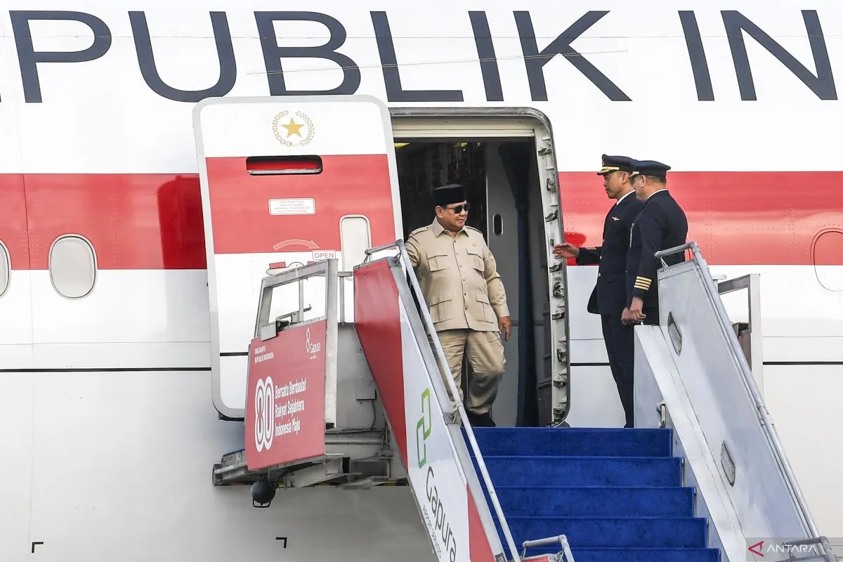 Presiden tiba di Tanah Air usai lawatan empat negara dalam sepekan