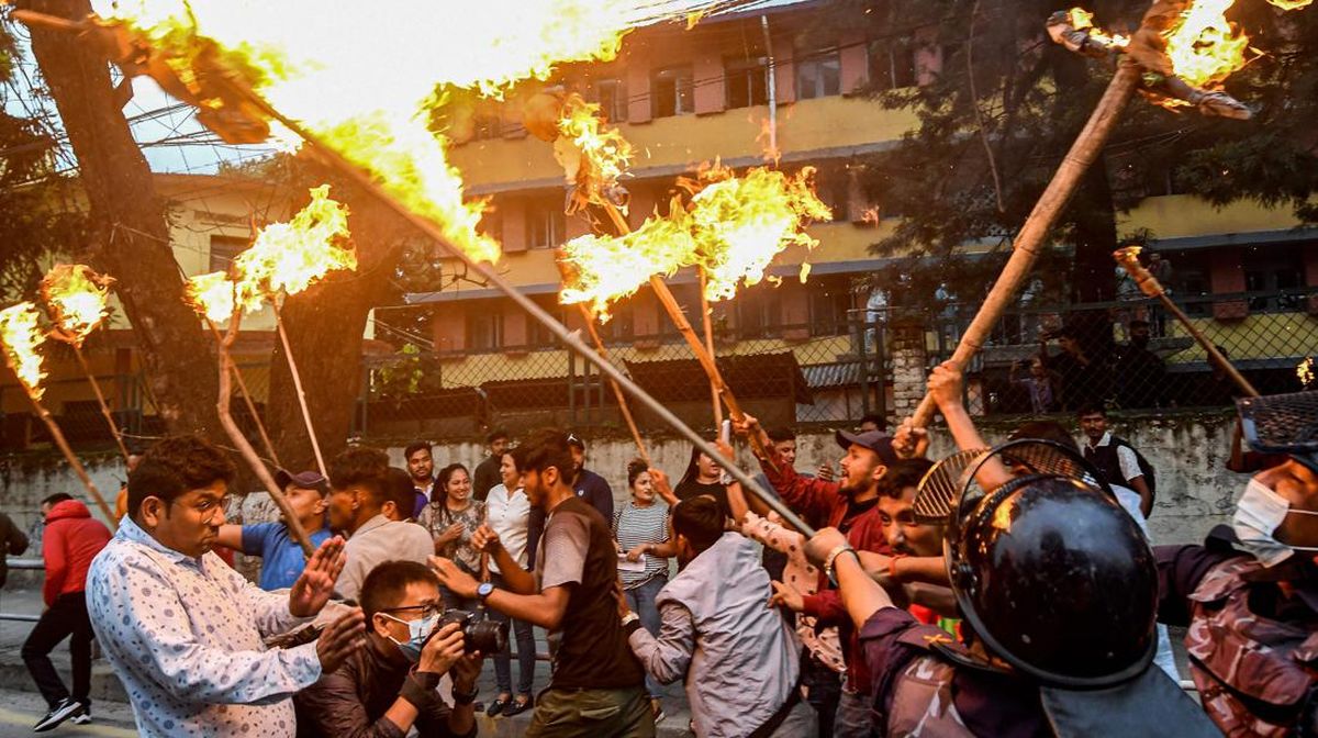 74 WNI Sudah Kembali ke RI Imbas Demo Berdarah di Nepal