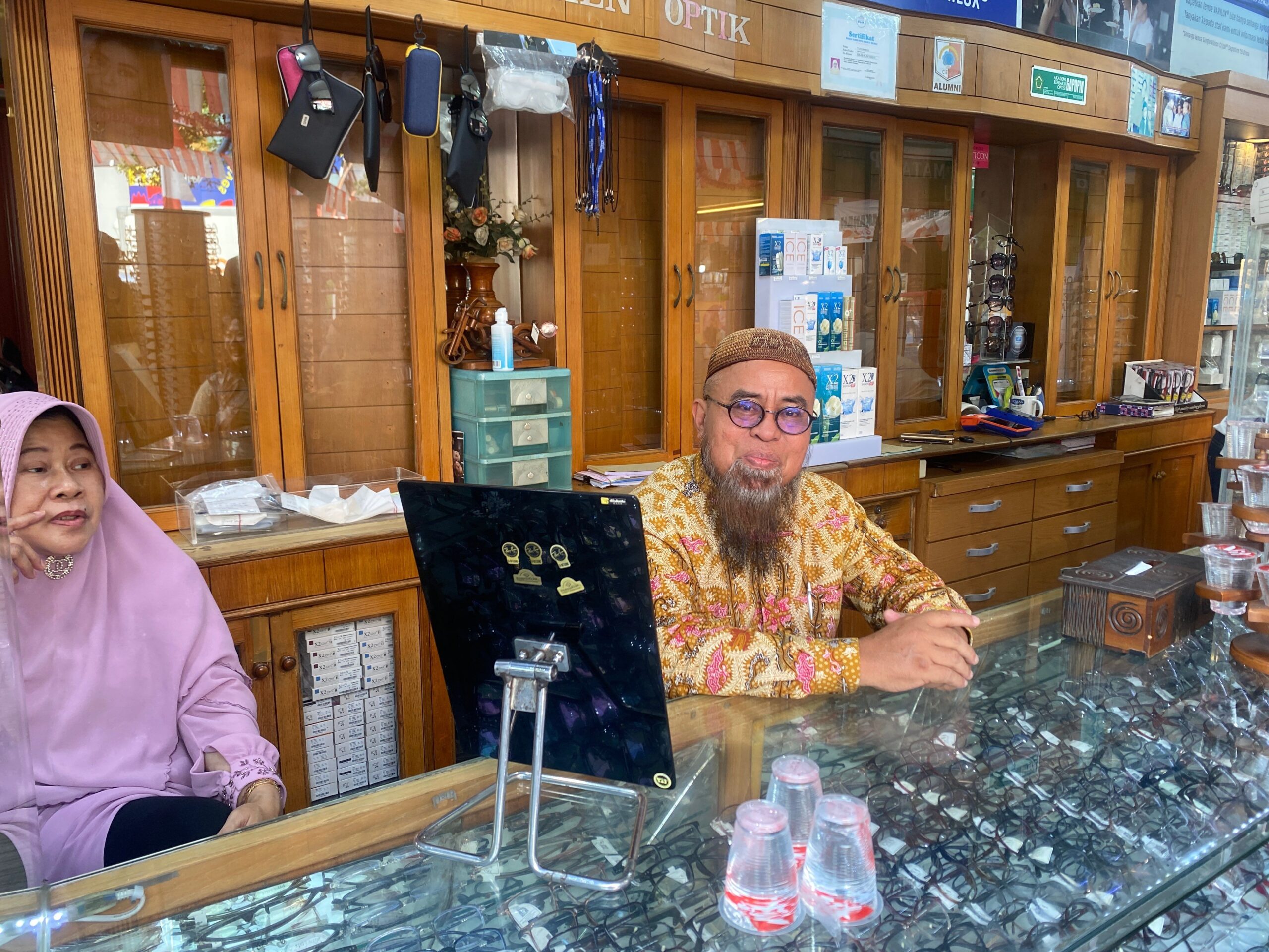 Pedagang Blok M Keluhkan Kenaikan Sewa Kios