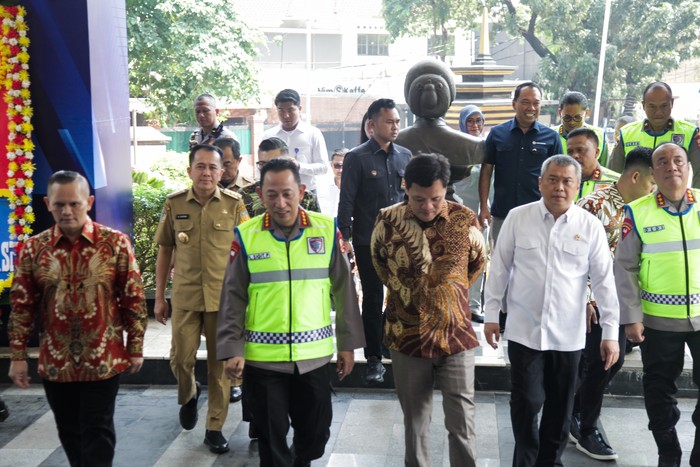 Kapolri-Menhub-Ketua Komisi III DPR Hadiri Syukuran Hari Lalu Lintas Bhayangkara ke-70