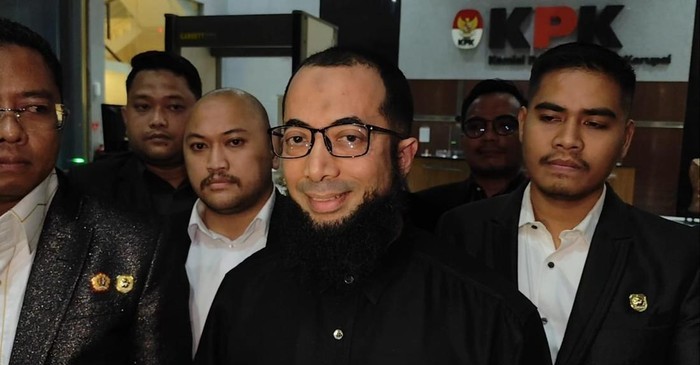 Diperiksa KPK 7 Jam Lebih, Khalid Basalamah Ngaku Jadi Korban Travel Lain