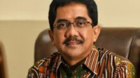 Prof Dr Widodo Muktiyo, SE, MCom Prof Dr Widodo Muktiyo, SE, MCom