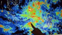 BMKG BMKG ingatkan potensi temperatur tinggi dan hujan di sejumlah daerah