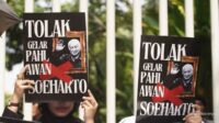 Tolak-Gelar-Pahlawan-Nasional-untuk-Soeharto_20250515_125658 KontraS Tegas Tolak Gelar Pahlawan Nasional untuk Soeharto: Dinilai Tak Penuhi Syarat