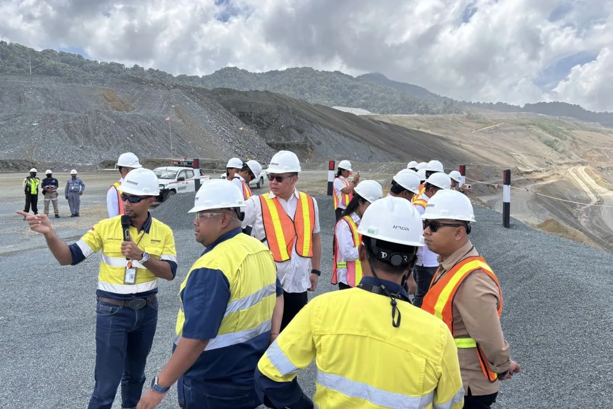 Imigrasi temukan indikasi pelanggaran usai periksa 1.698 TKA di Sumbawa Barat NTB