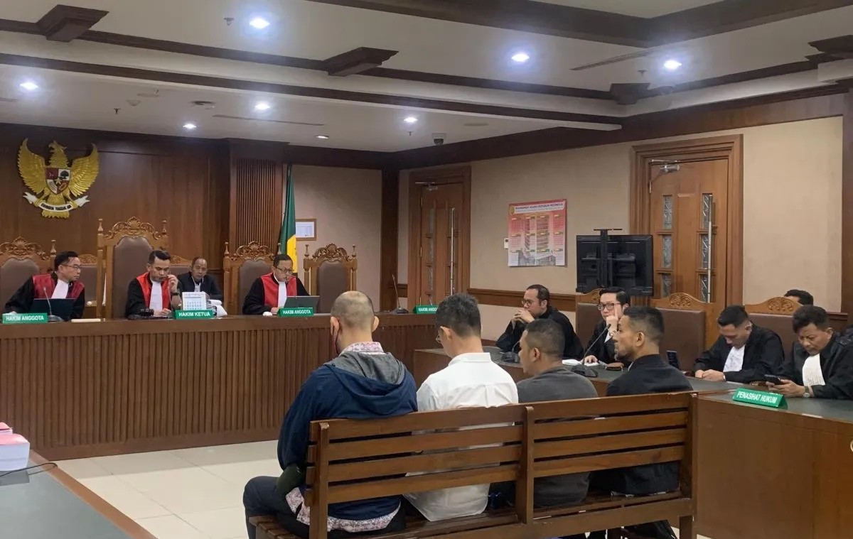 Empat petinggi swasta dituntut 4 tahun penjara di kasus korupsi gula
