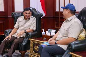 Menhan dan para tokoh terima arahan persatuan saat ke rumah Presiden
