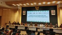 konferensi-pers-soal-program-mbg-di-kemenkes-kurniawandetikcom-1759383363732_169 Menko Zulhas: Perpres Soal Tata Kelola MBG Rampung Pekan Ini