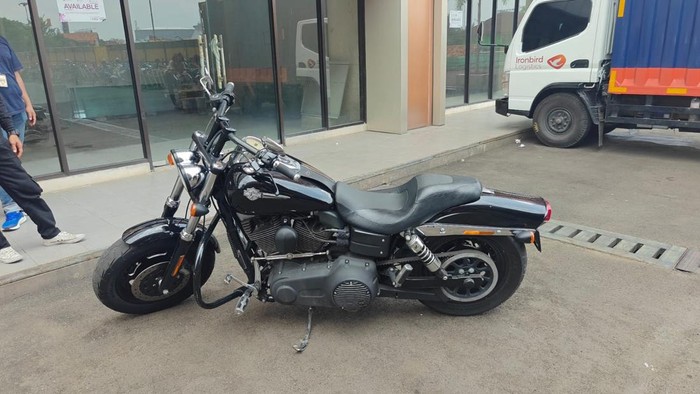 Harley Dicuri dari Parkiran Mal di Jakpus, Ditemukan di Bekasi Sehari Kemudian