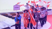 Kontingen Indonesia mengenakan busana khas Mandailing dan Batak Karo pada Pembukaan Asian Youth Games 2025 di Exhibition World Bahrain