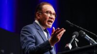 Anwar Ibrahim Desak Israel Bebaskan Aktivis Malaysia di Kapal Bantuan Gaza