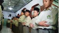 shalat-gaib.jpg Santri Ponorogo shalat gaib untuk korban runtuhnya Ponpes Al-Khoziny