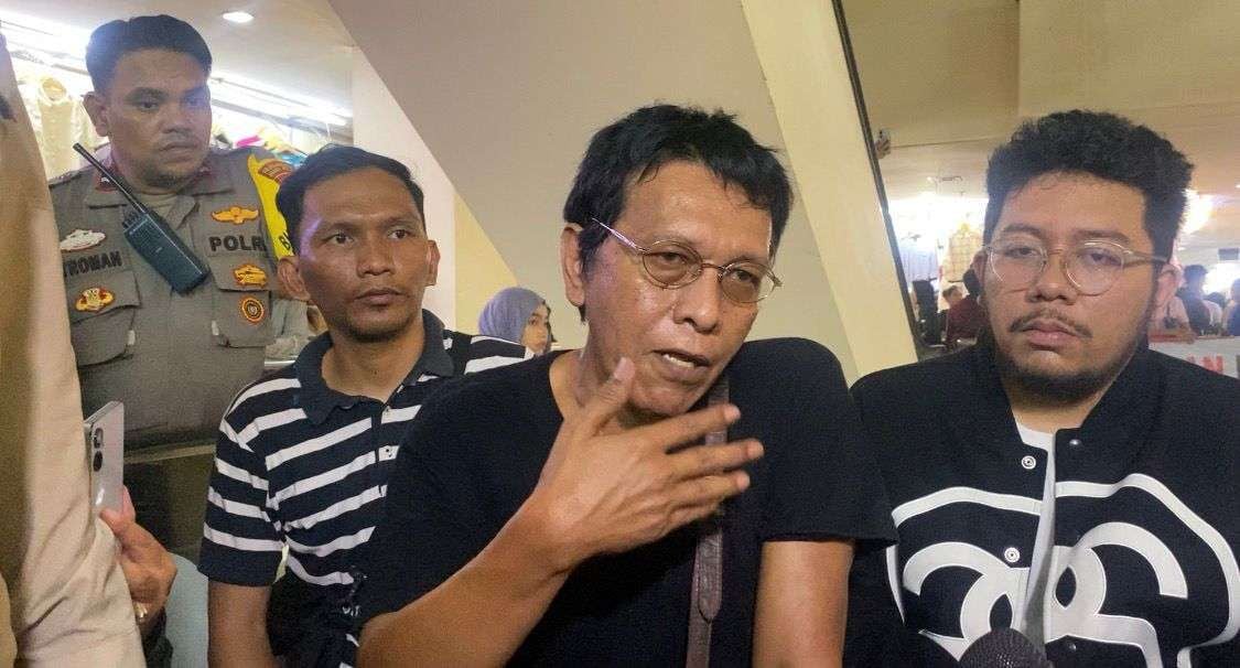 Adian Napitupulu Minta Dampak Thrift Dibandingkan dengan UMKM Lokal