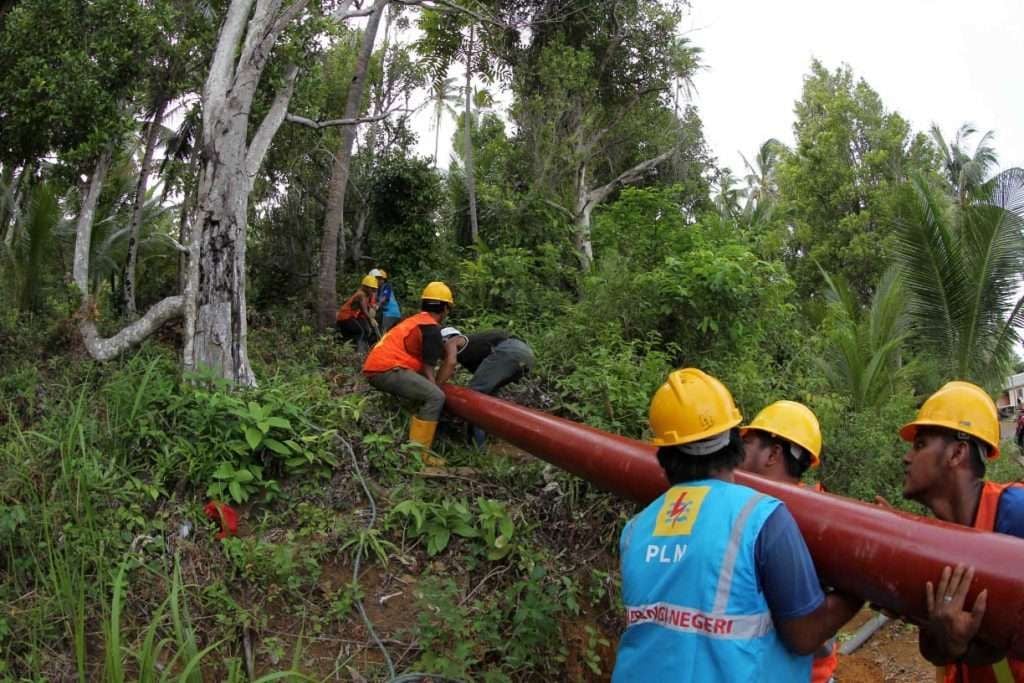 Kemendes Genjot Listrik Masuk Desa, Target 2029 Tuntas