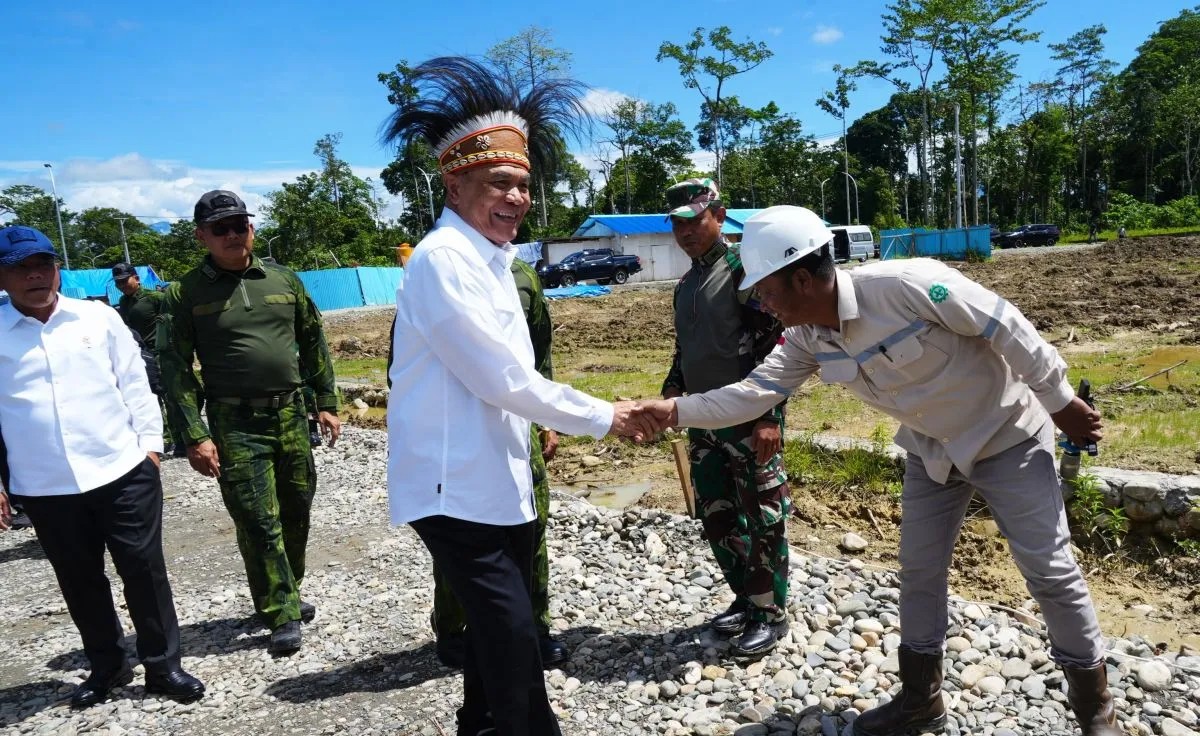 Menko Polkam Minta TNI-Polri Perkuat Sinergi Jaga Keamanan Papua
