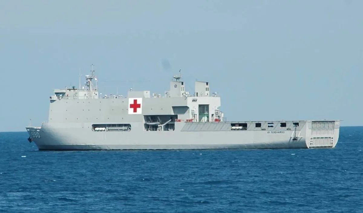 TNI AL Kerahkan 4 Kapal untuk Evakuasi Korban Banjir Sumatera
